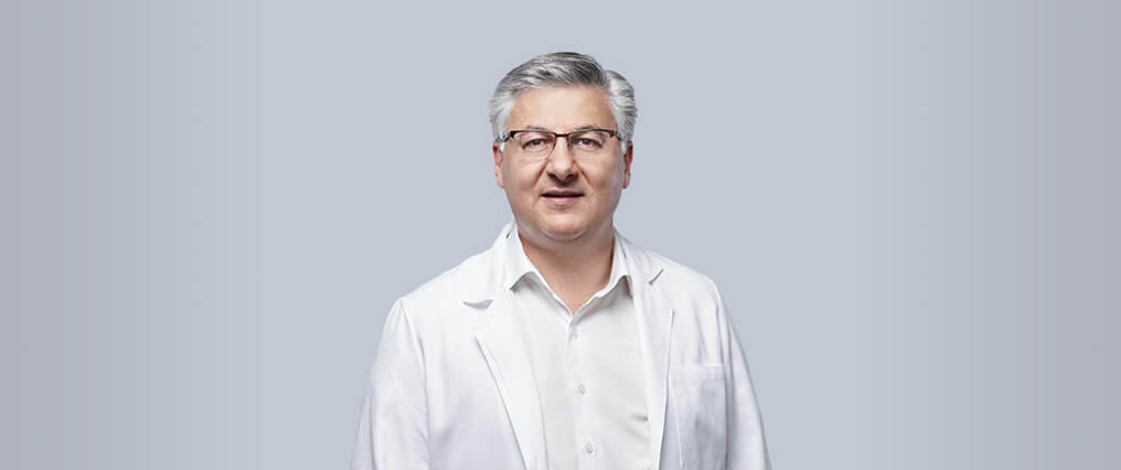 Dr SALVATORE RINDONE